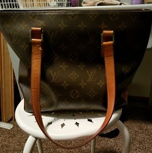 Louis Vuitton purse